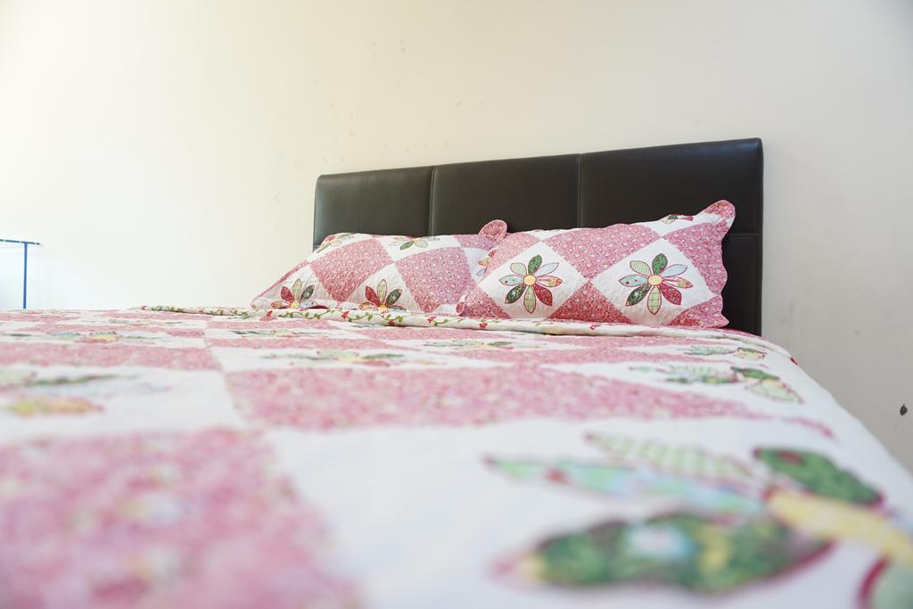 Warisan Indah Homestay Klia 1 Melayu Sahaja Sepang Dış mekan fotoğraf